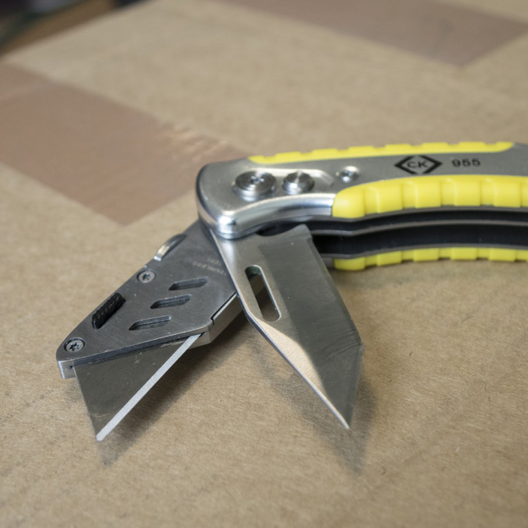 CK TOOLS Twin Blade Folding Utility Knife