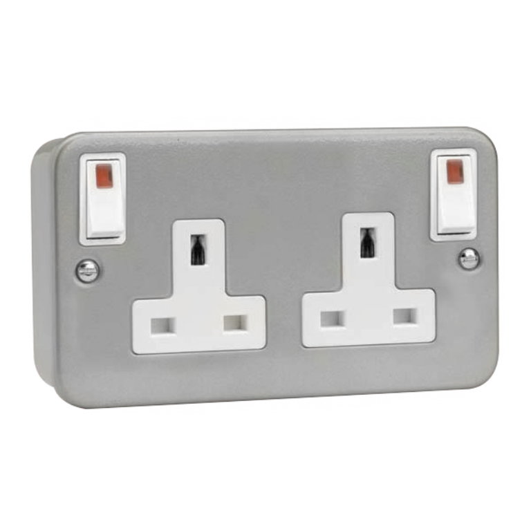 Switched Socket With Safety Shutter, Outboard Rockers & Neon, 2 Gang 13A Metal Clad